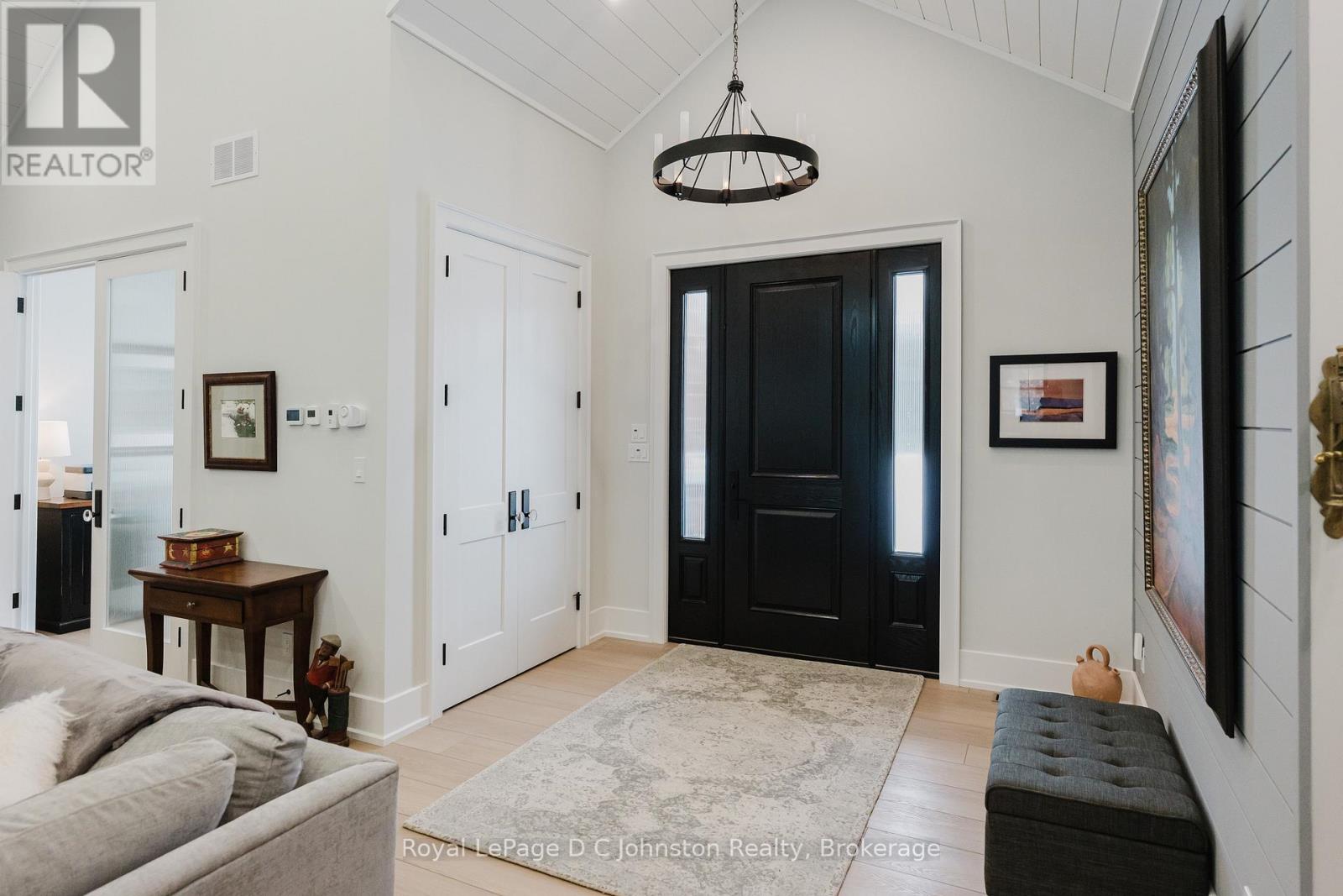 28 Lakeside Woods Crescent, Saugeen Shores, Ontario N0H 2C6 - Photo 5 - X13820322