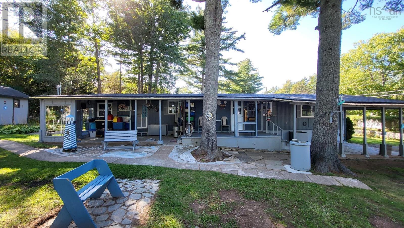 40 Homco Drive photo 4