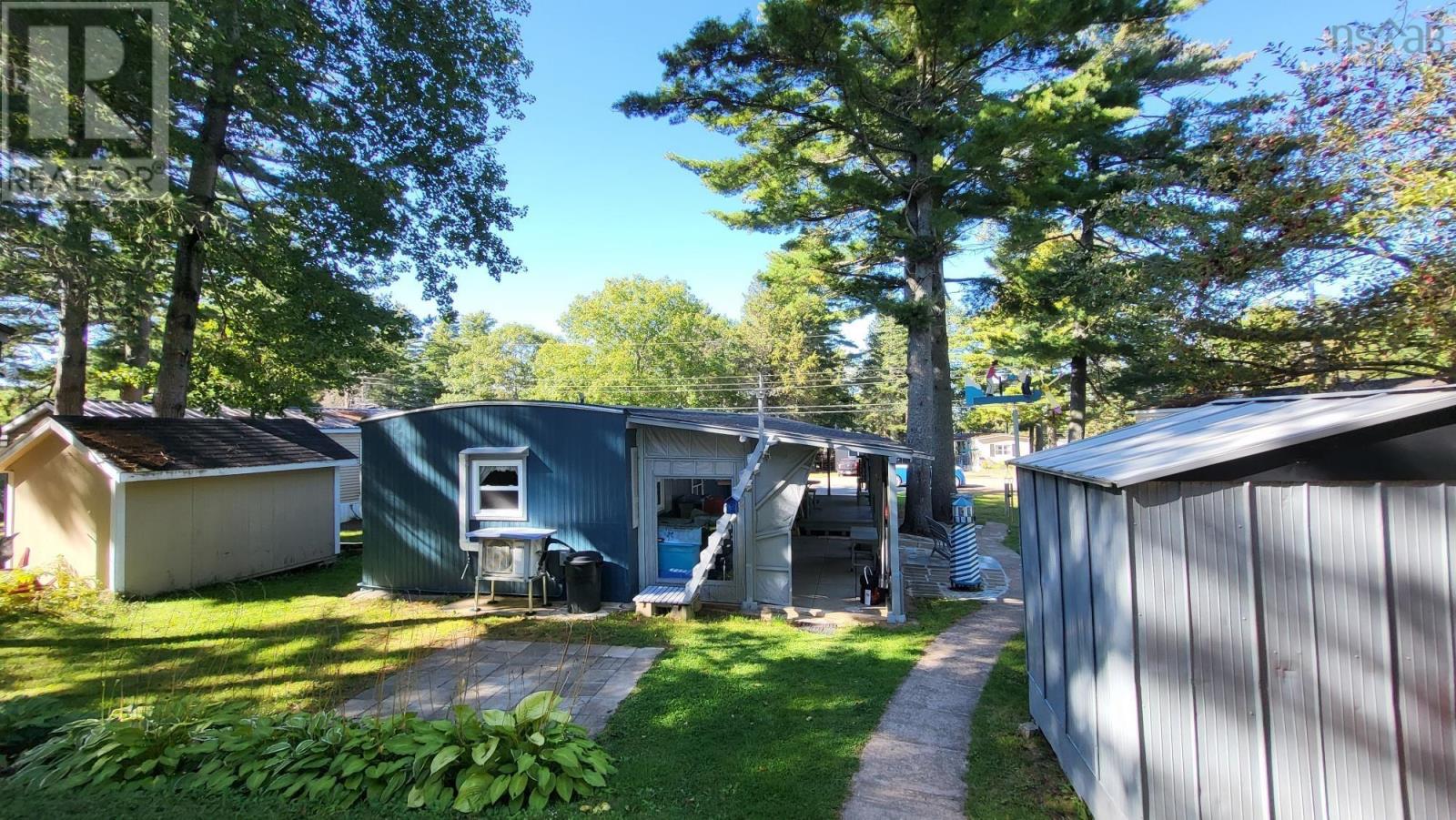 40 Homco Drive photo 8