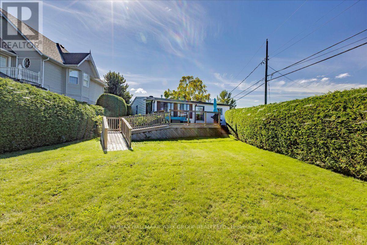 525 Lake Drive E, Georgina, Ontario  L0E 1S0 - Photo 12 - N13820198
