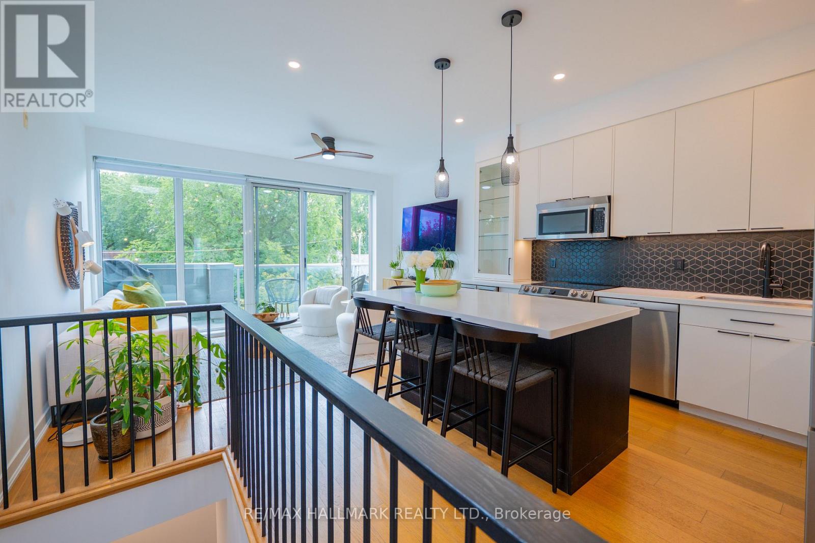 3 - 34 Boston Avenue, Toronto, Ontario  M4M 2T9 - Photo 13 - E13820268