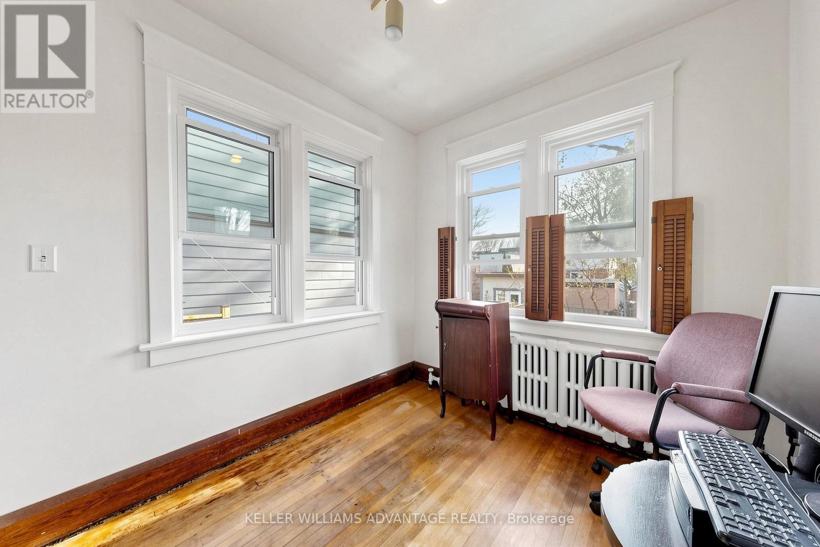 130 Elmer Avenue, Toronto, Ontario  M4L 3R8 - Photo 13 - E13820270