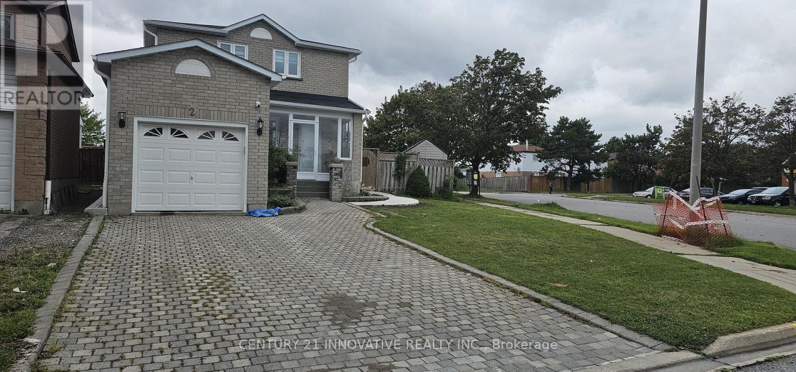 2 BLACKBURN CRESCENT, Ajax, Ontario
