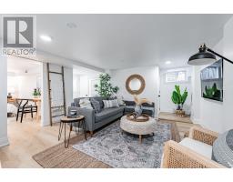LOWER - 101 OAKCREST AVENUE, Toronto, Ontario