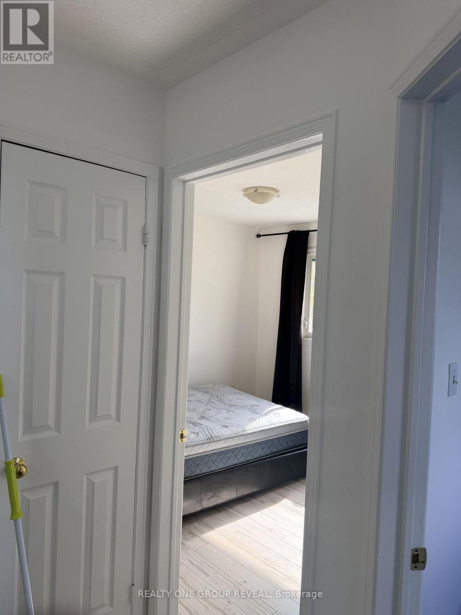 1027 Ridgemount Boulevard, Oshawa, Ontario  L1K 2K7 - Photo 28 - E13820330