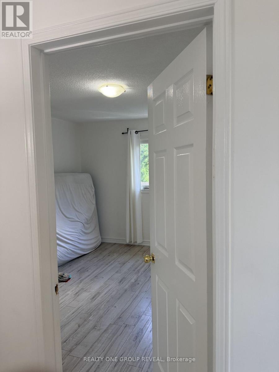 1027 Ridgemount Boulevard, Oshawa, Ontario  L1K 2K7 - Photo 32 - E13820330