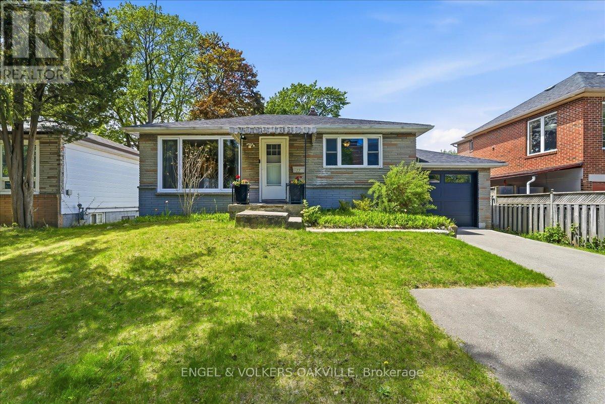 22 FALAISE ROAD, Toronto, Ontario
