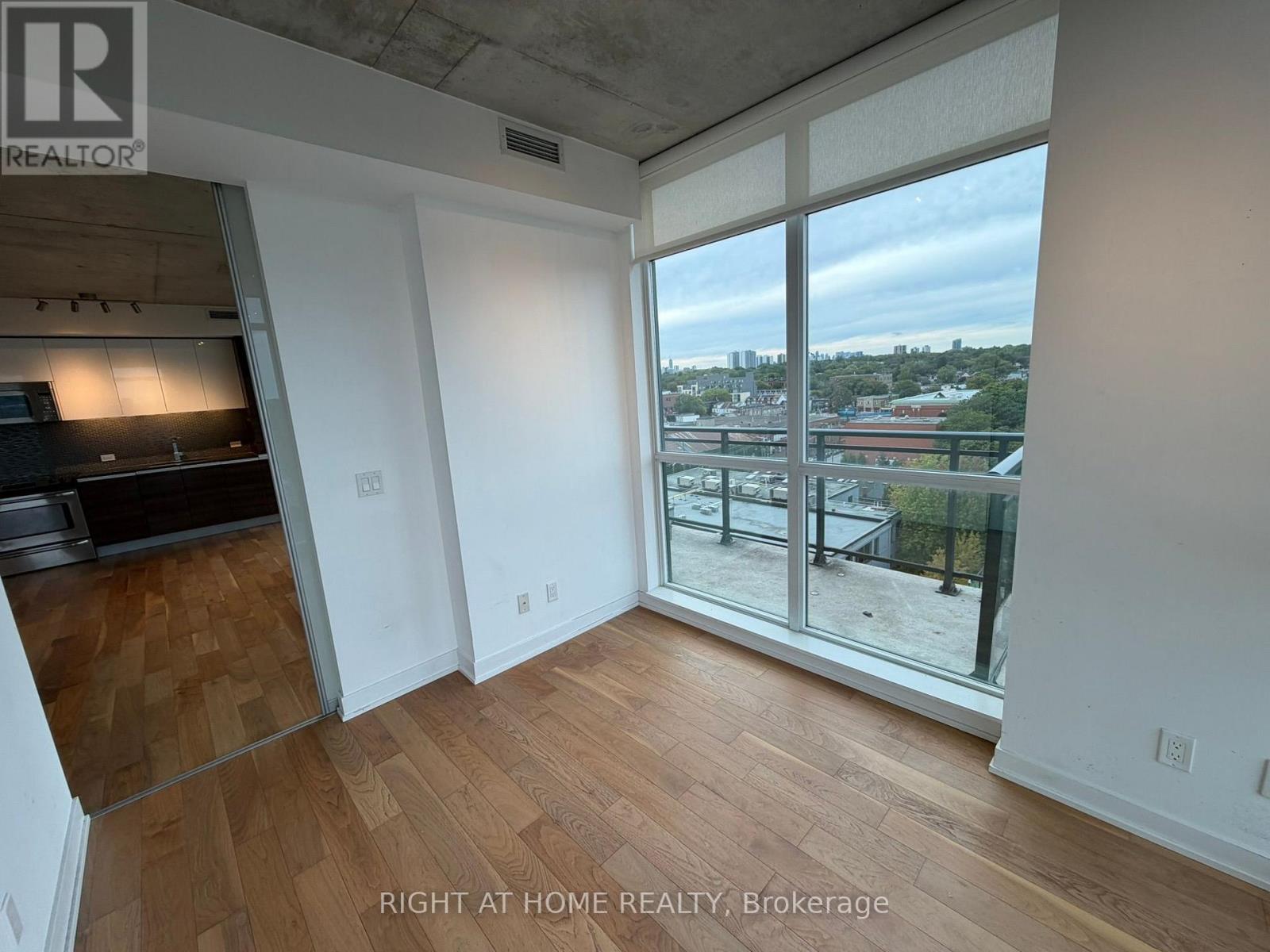 1005 - 1190 Dundas Street E, Toronto, Ontario  M4M 0C5 - Photo 18 - E13820454