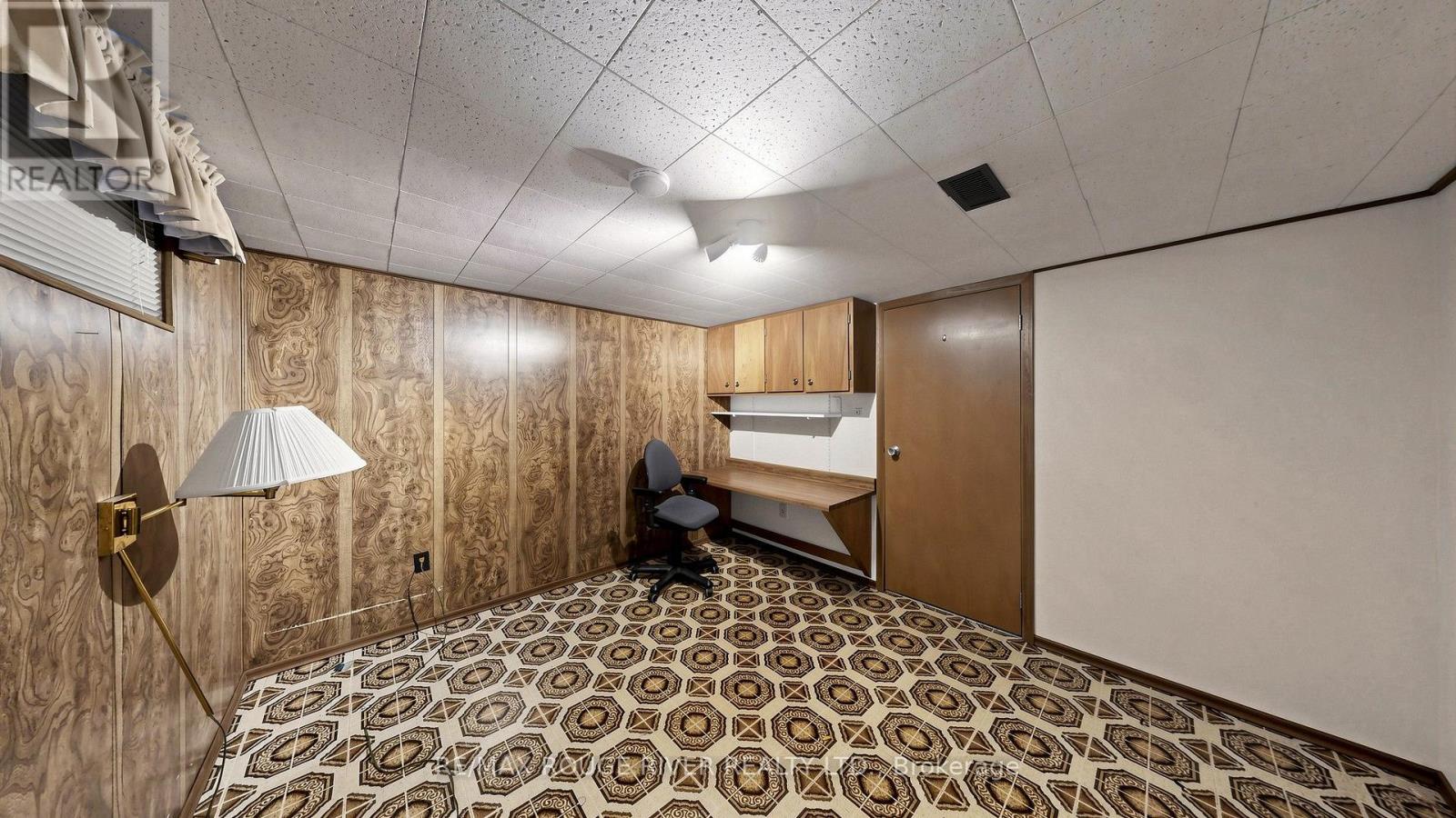 35 Southlawn Drive, Toronto, Ontario M1S 1H9 - Photo 22 - E13820470