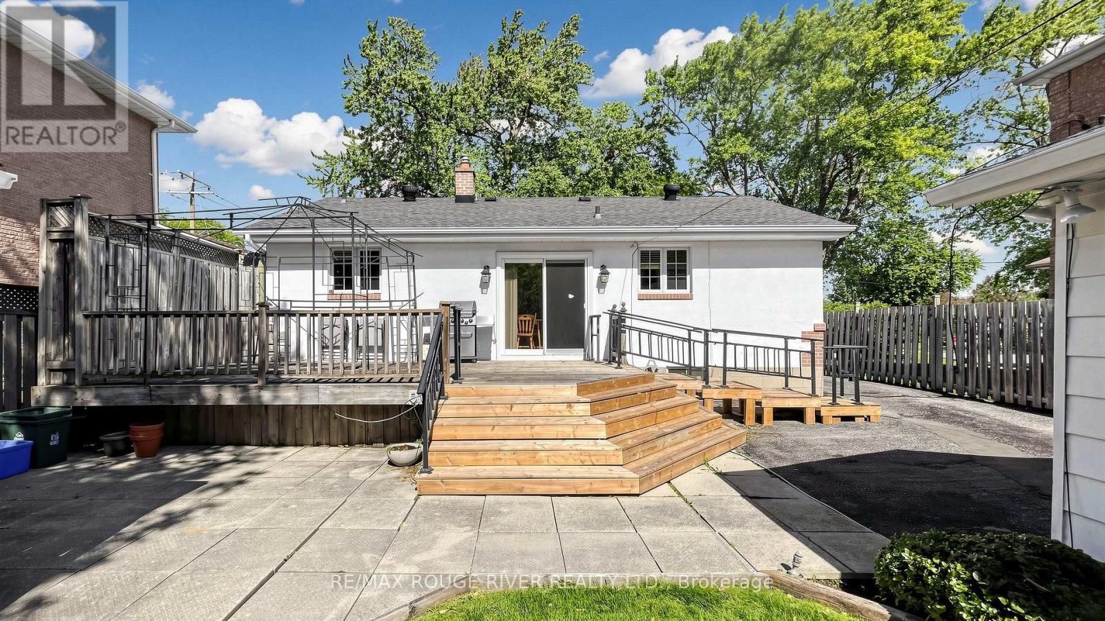 35 Southlawn Drive, Toronto, Ontario M1S 1H9 - Photo 29 - E13820470