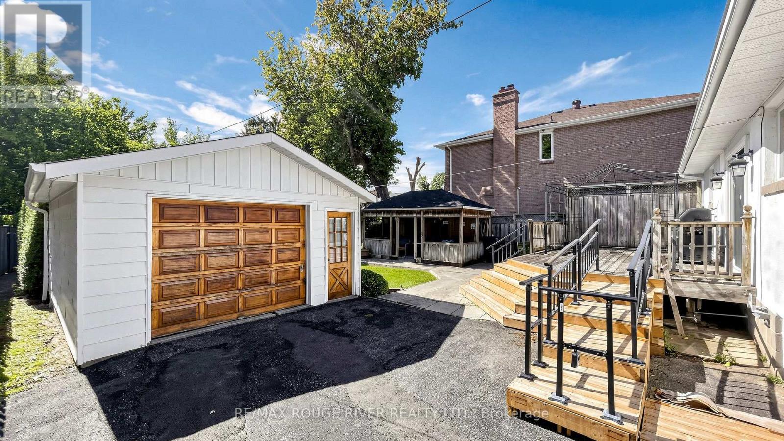 35 Southlawn Drive, Toronto, Ontario M1S 1H9 - Photo 31 - E13820470