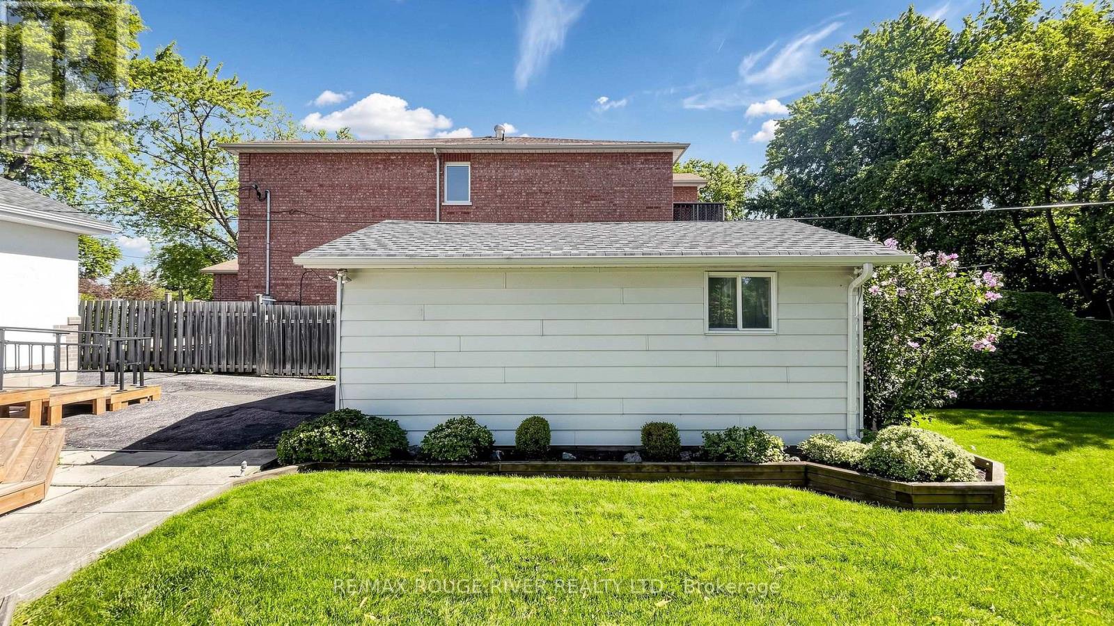 35 Southlawn Drive, Toronto, Ontario M1S 1H9 - Photo 35 - E13820470