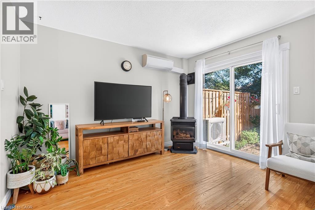 1517 Elm Road Unit# 9, Oakville, Ontario  L6H 1W3 - Photo 5 - 40864007