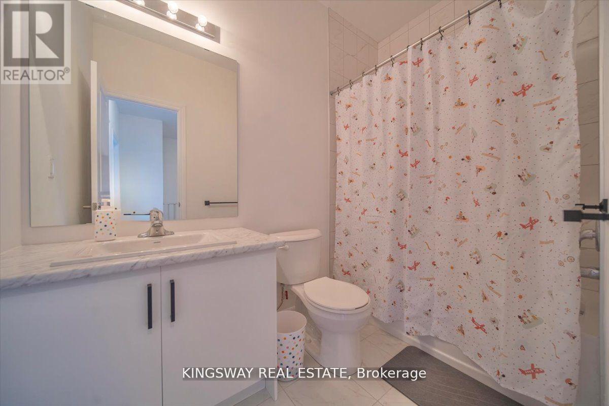 27 Paradox Street, Vaughan, Ontario  L4L 1A7 - Photo 18 - N13820302