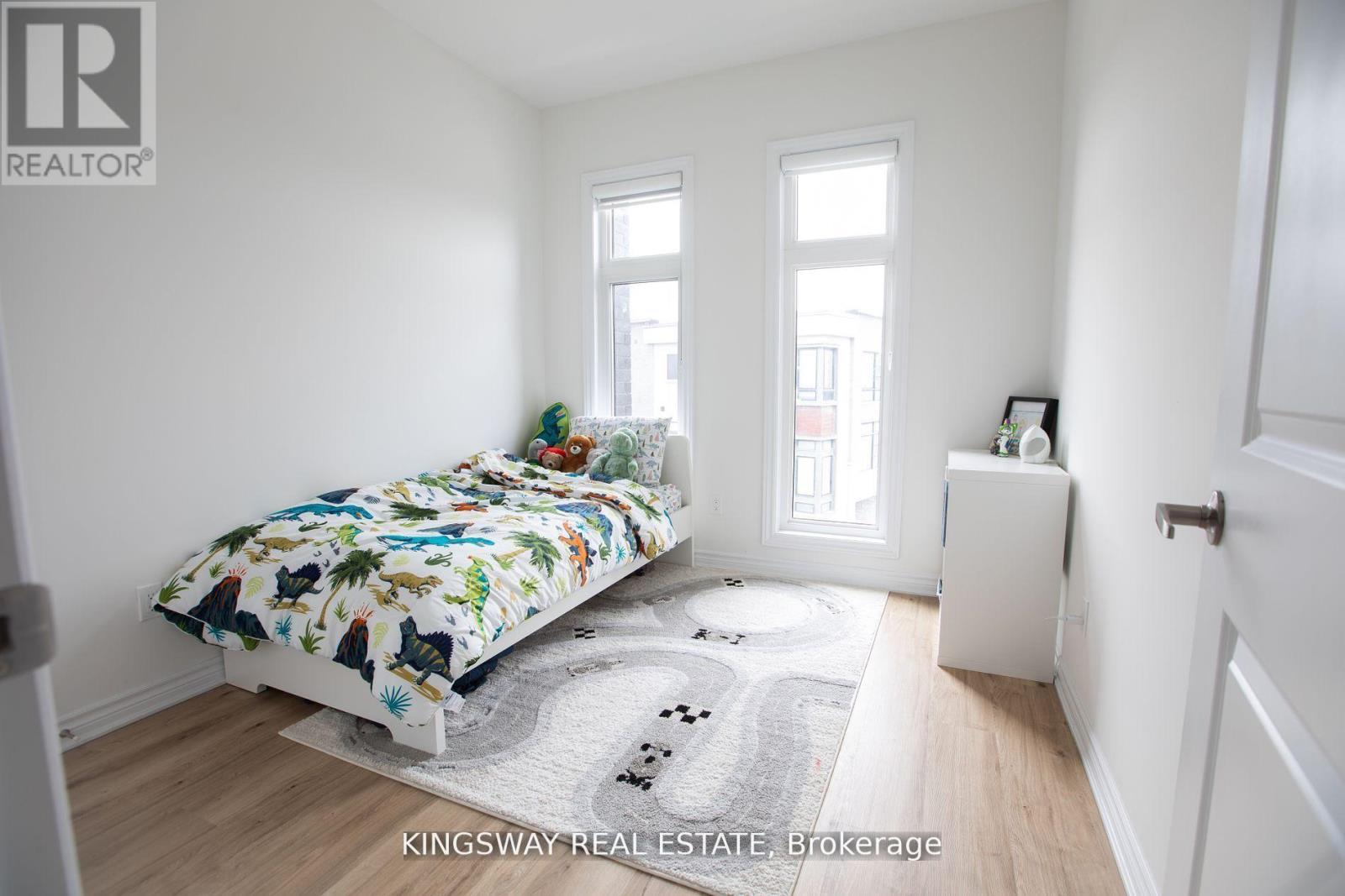 27 Paradox Street, Vaughan, Ontario  L4L 1A7 - Photo 19 - N13820302