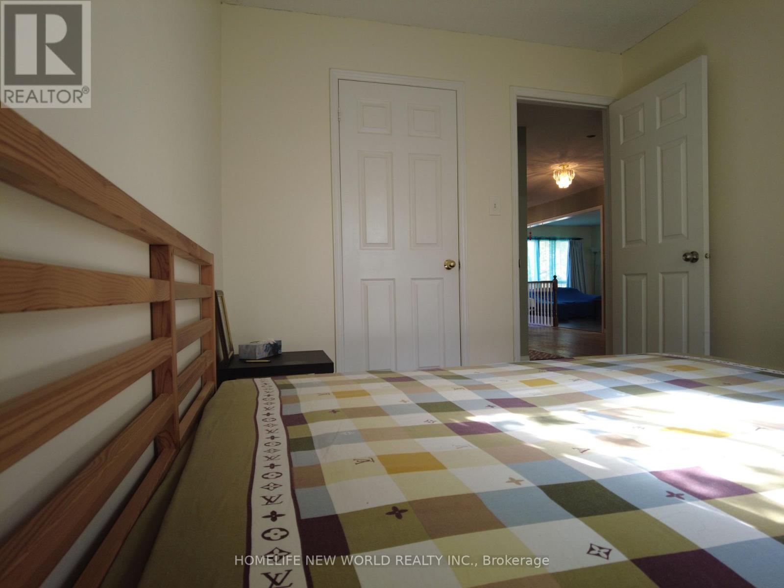 42 Engel Crescent, Barrie (Letitia Heights), Ontario  L4N 6K5 - Photo 11 - S13816974
