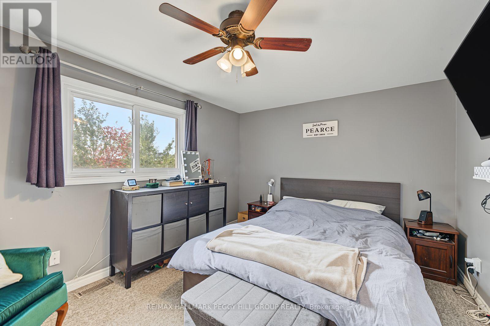 Upper - 9 Baker Crescent, Barrie (Cundles East), Ontario  L4M 3J4 - Photo 10 - S13820292