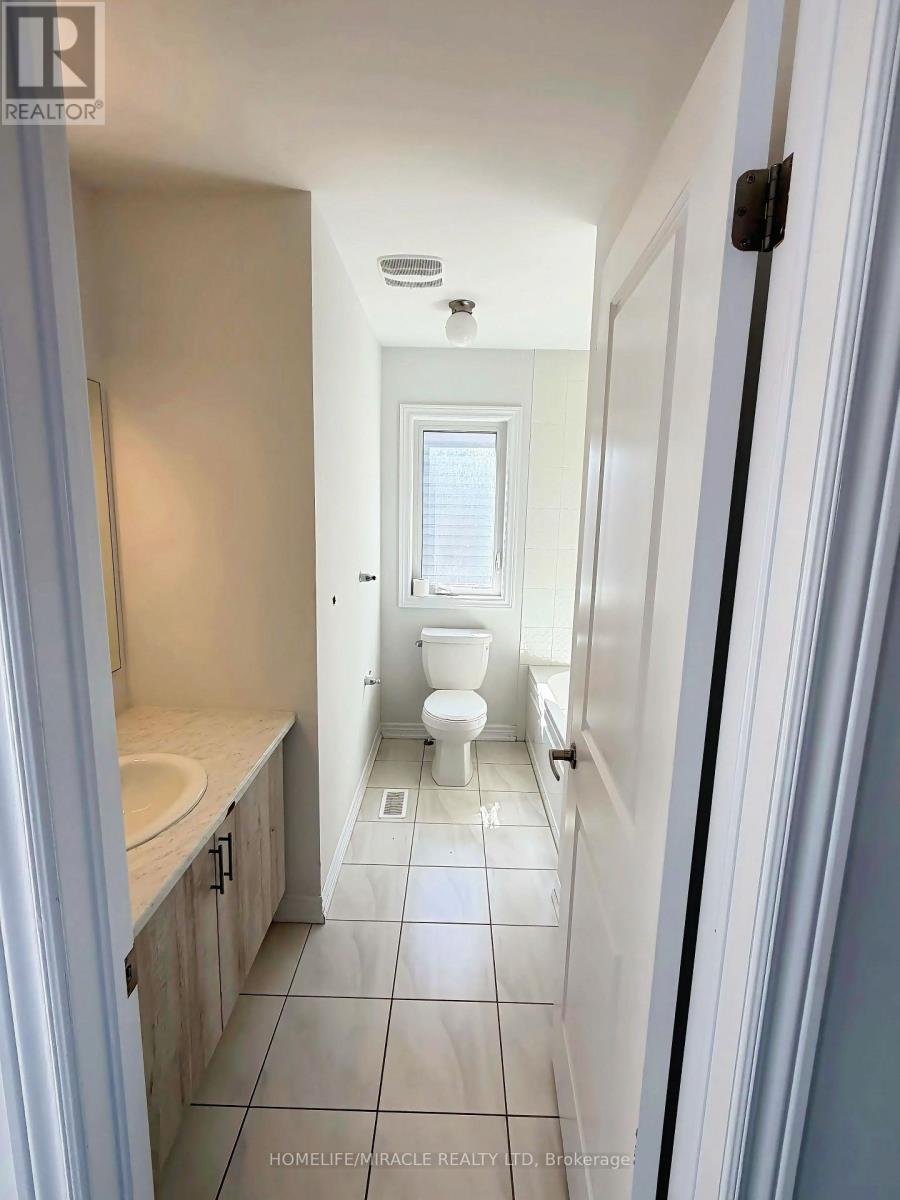 163 Fenchurch Manor, Barrie, Ontario  L9J 0W9 - Photo 28 - S13820294