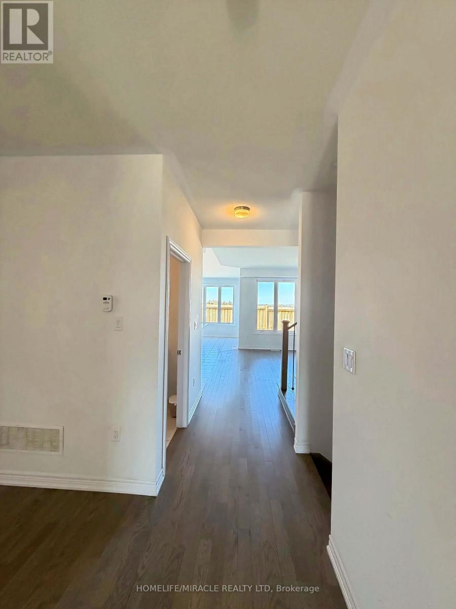 163 Fenchurch Manor, Barrie, Ontario  L9J 0W9 - Photo 7 - S13820294