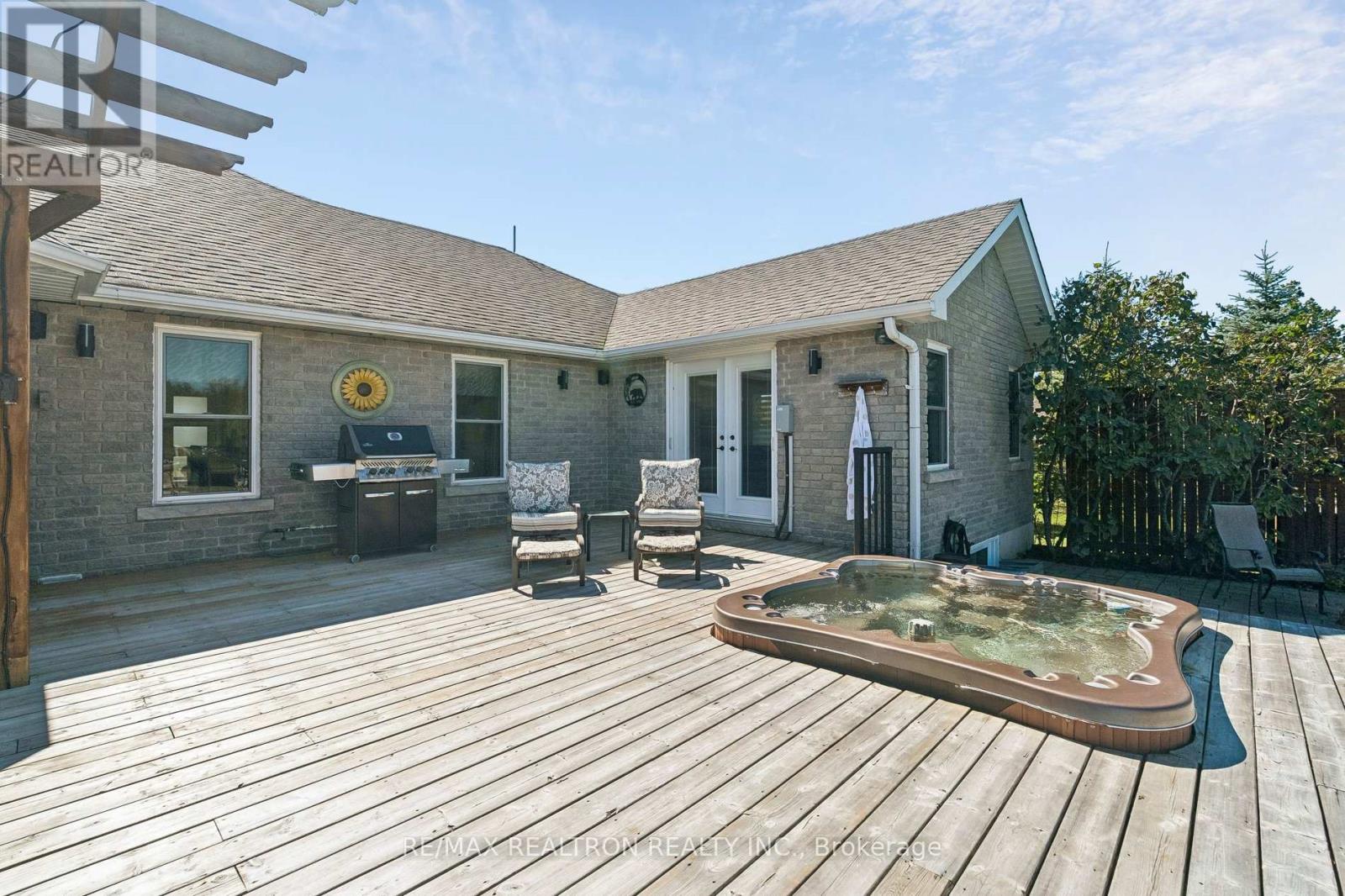 14 Lauder Road, Oro-Medonte, Ontario  L0L 2L0 - Photo 37 - S13820392