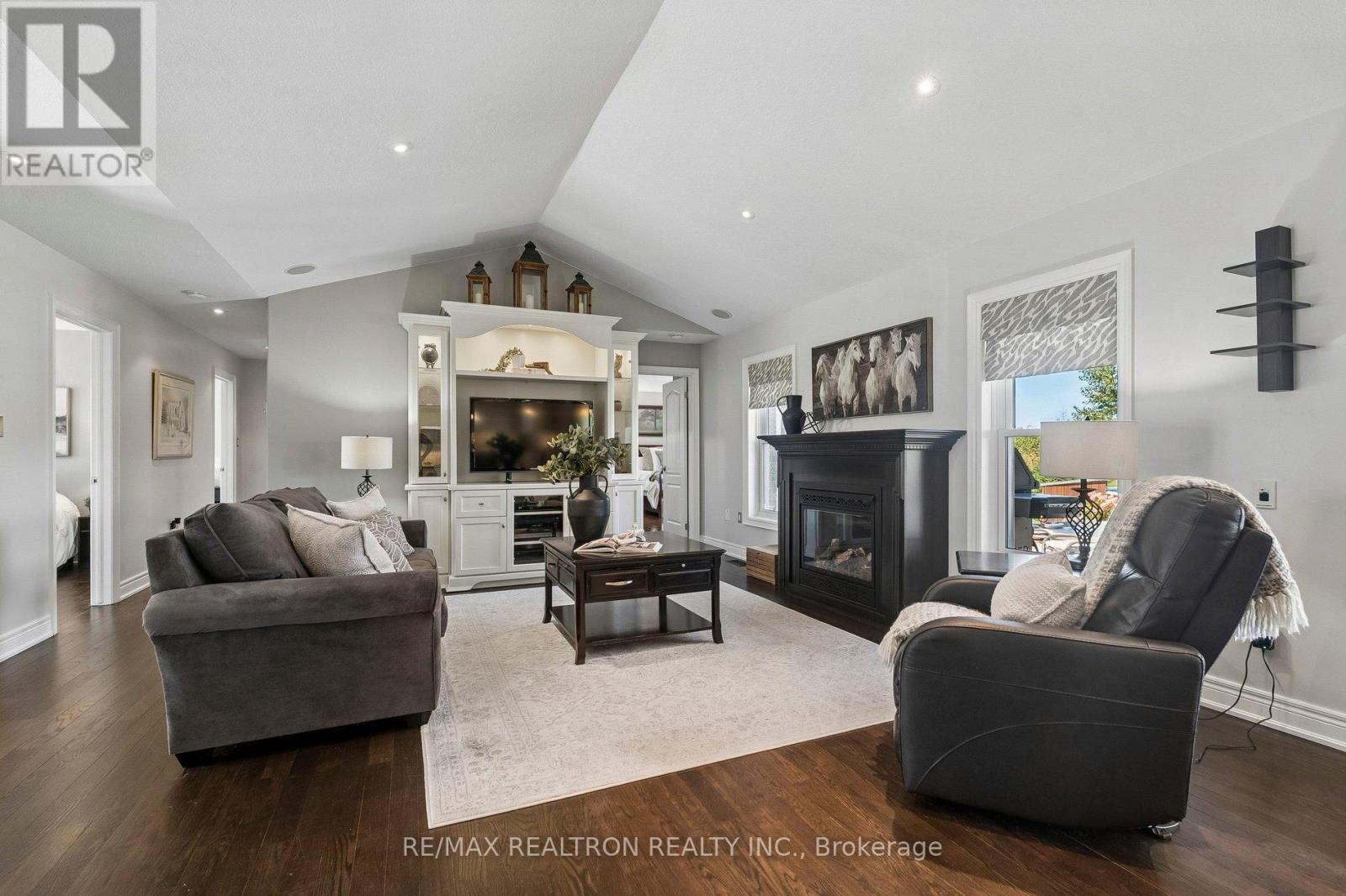 14 Lauder Road, Oro-Medonte, Ontario  L0L 2L0 - Photo 6 - S13820392