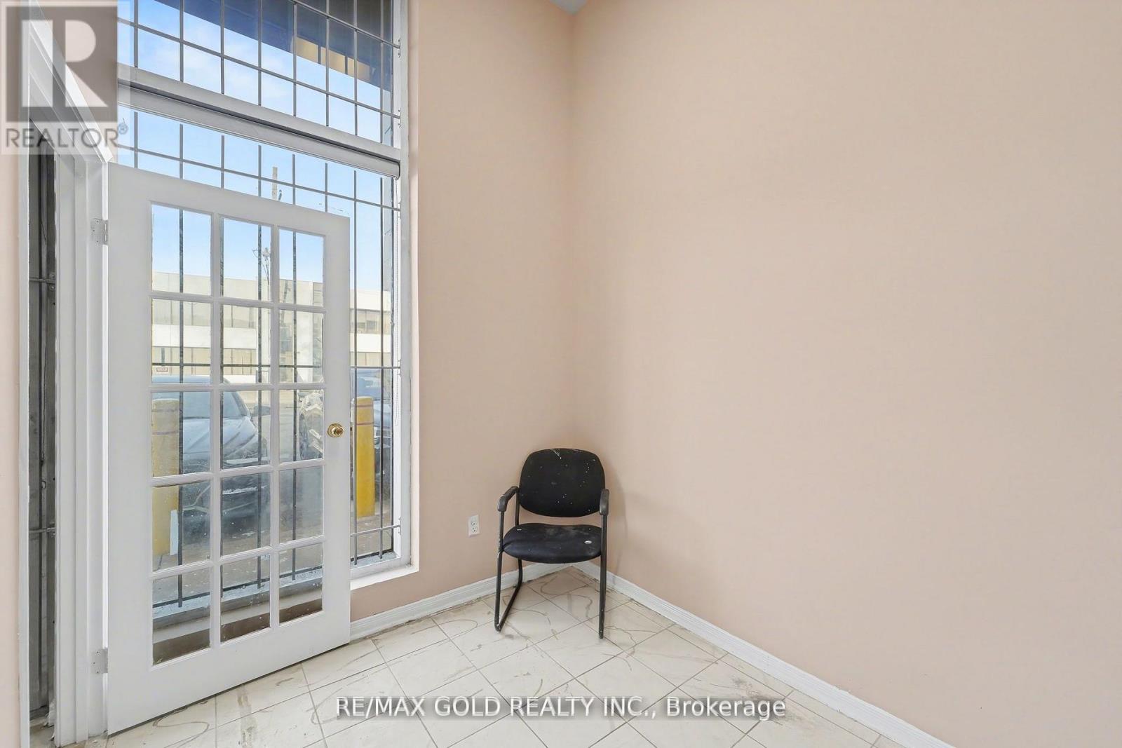 110 - 2985 Drew Road, Mississauga, Ontario  L4T 0A4 - Photo 9 - W13820324