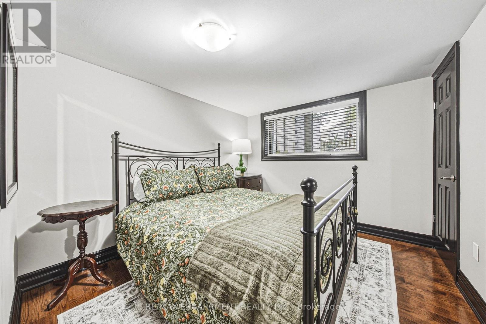 581 Holly Hill Crescent, Burlington, Ontario  L7R 2G4 - Photo 27 - W13820378