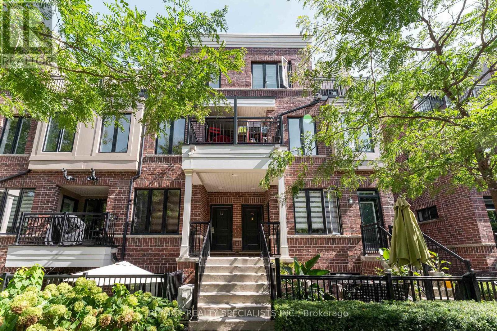 34 - 120 Twenty Fourth Street, Toronto, Ontario M8V 0B9 - Photo 2 - W13820390
