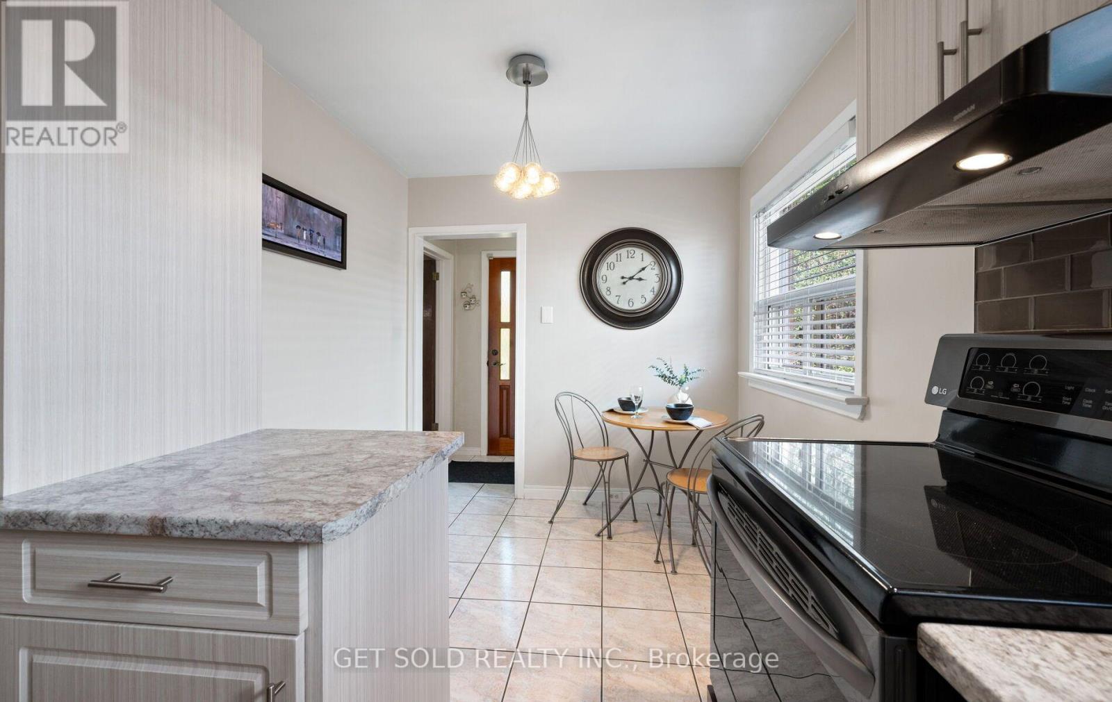 25 Allenby Avenue, Toronto, Ontario  M9W 1S5 - Photo 13 - W13820420