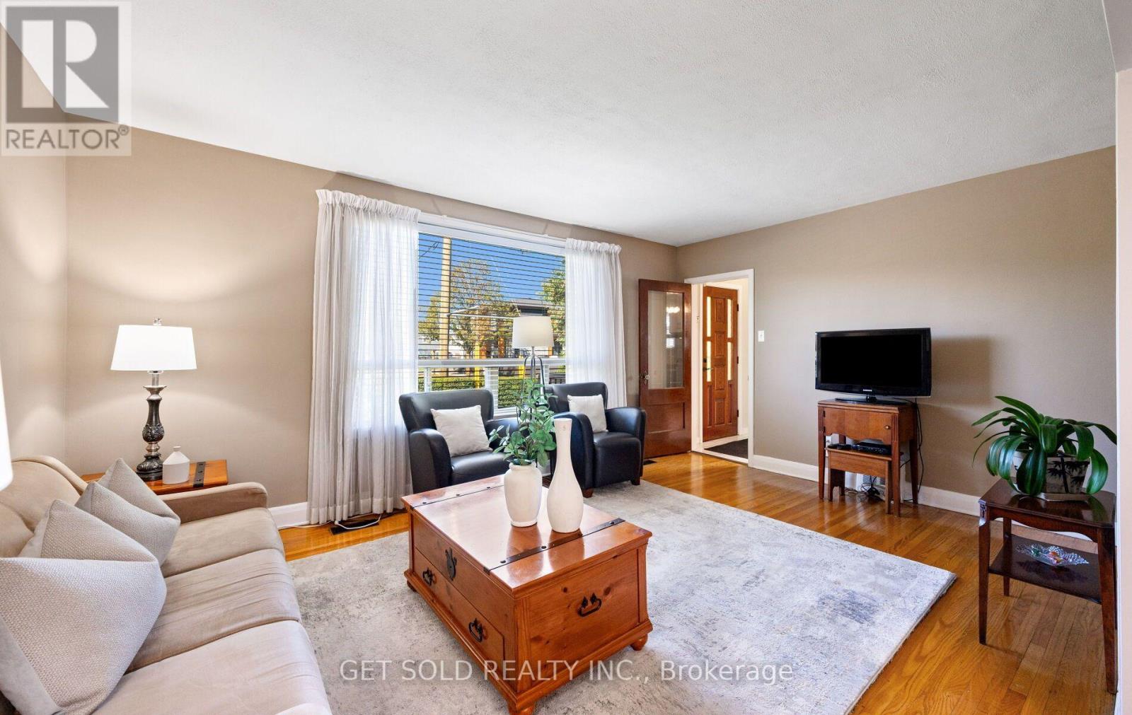 25 Allenby Avenue, Toronto, Ontario  M9W 1S5 - Photo 4 - W13820420