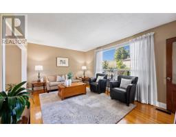 25 ALLENBY AVENUE, Toronto, Ontario