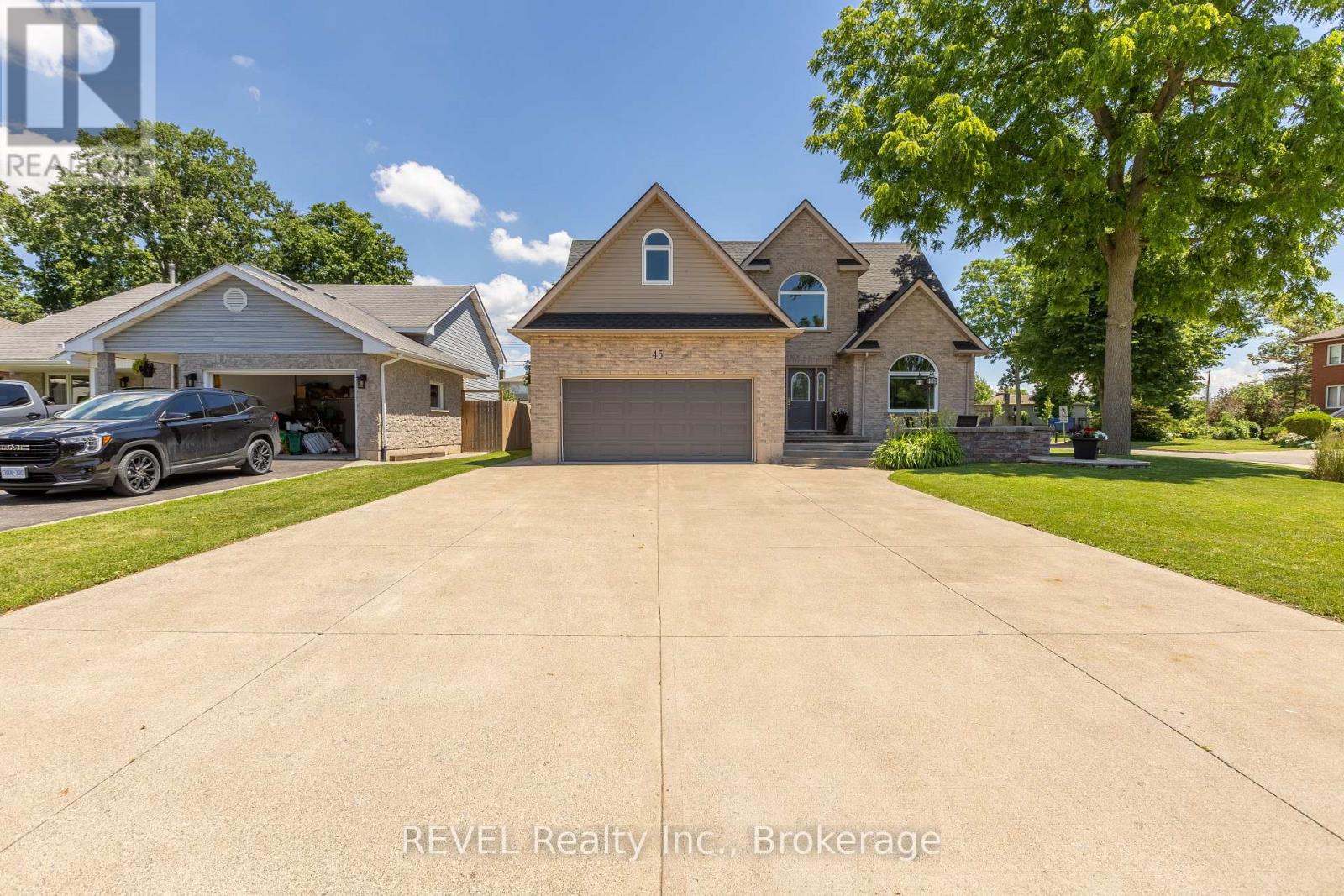 45 Westwood Drive, Port Colborne, Ontario  L3K 6B9 - Photo 2 - X13460986