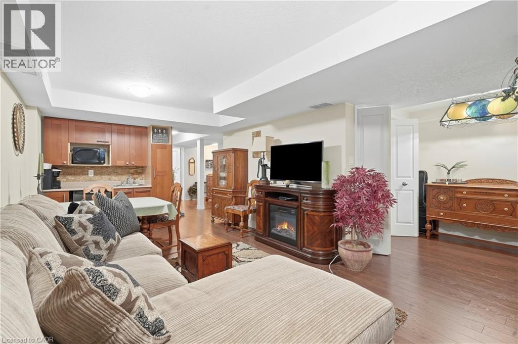 9 Wentworth Drive Unit# 5, Grimsby, Ontario  L3M 5H9 - Photo 22 - 40866012
