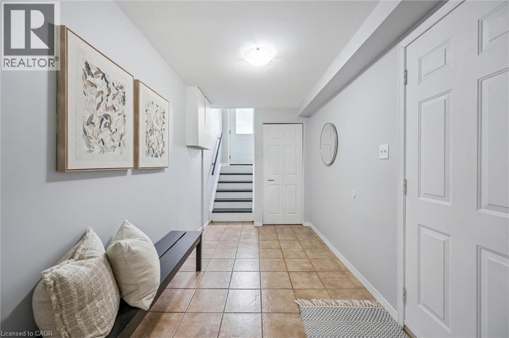 78 Old Huron Court, Kitchener, Ontario  N2R 1L7 - Photo 17 - 40865909