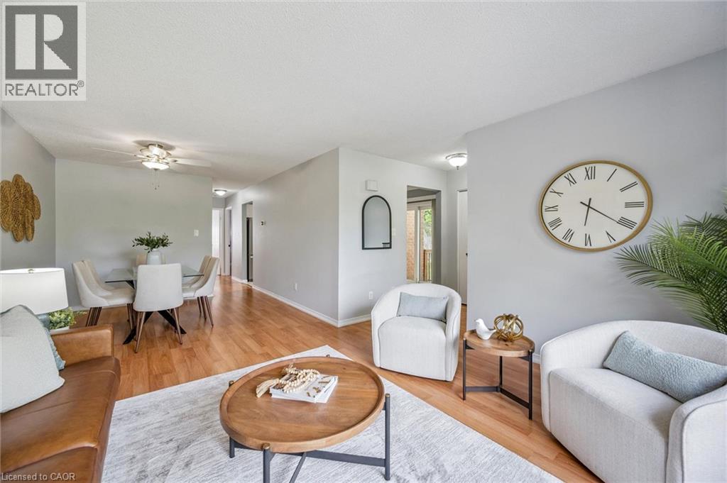 78 Old Huron Court, Kitchener, Ontario  N2R 1L7 - Photo 4 - 40865909