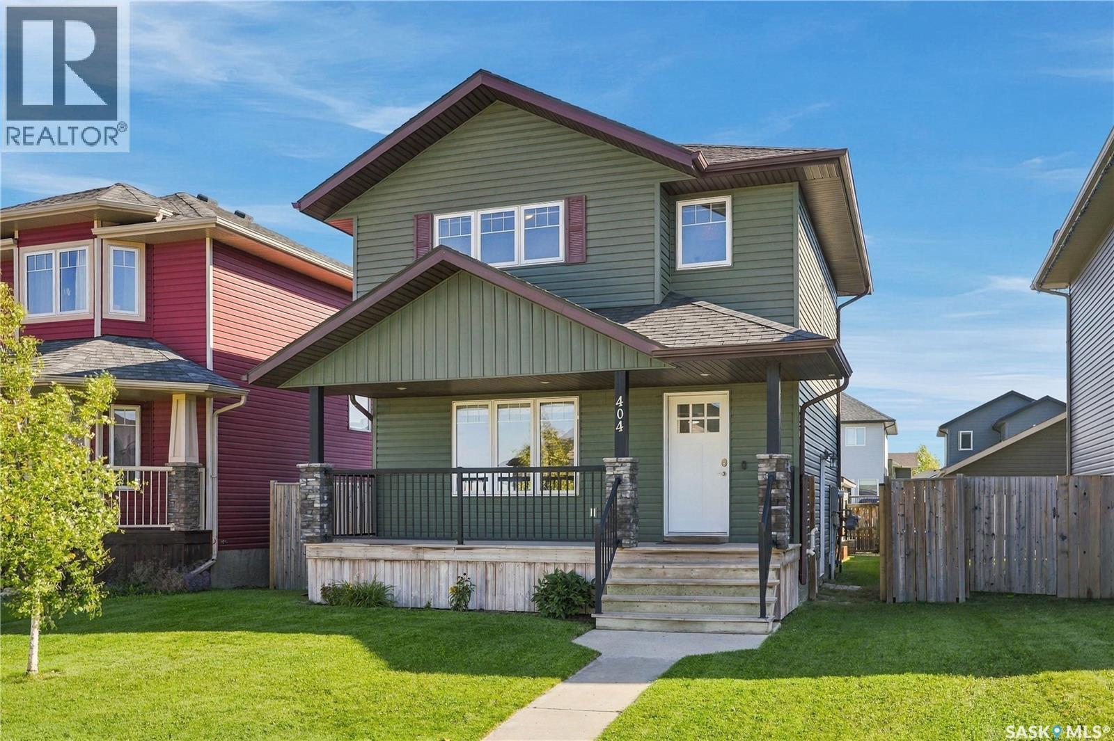 404 Redwood Crescent, Warman, Saskatchewan  S0K 4S2 - Photo 2 - SK049170