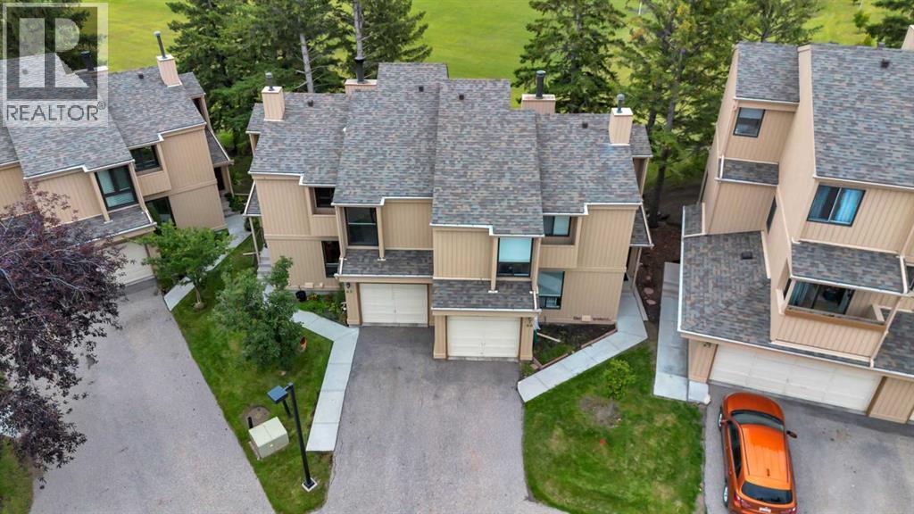 65, 70 Beacham Way NW, Calgary, Alberta  T3K 1R8 - Photo 5 - A2345799