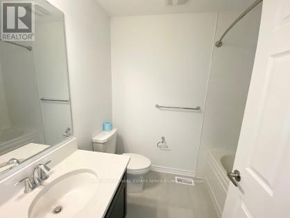 39 Wisla Avenue, Markham, Ontario  L6C 3L9 - Photo 23 - N13811154