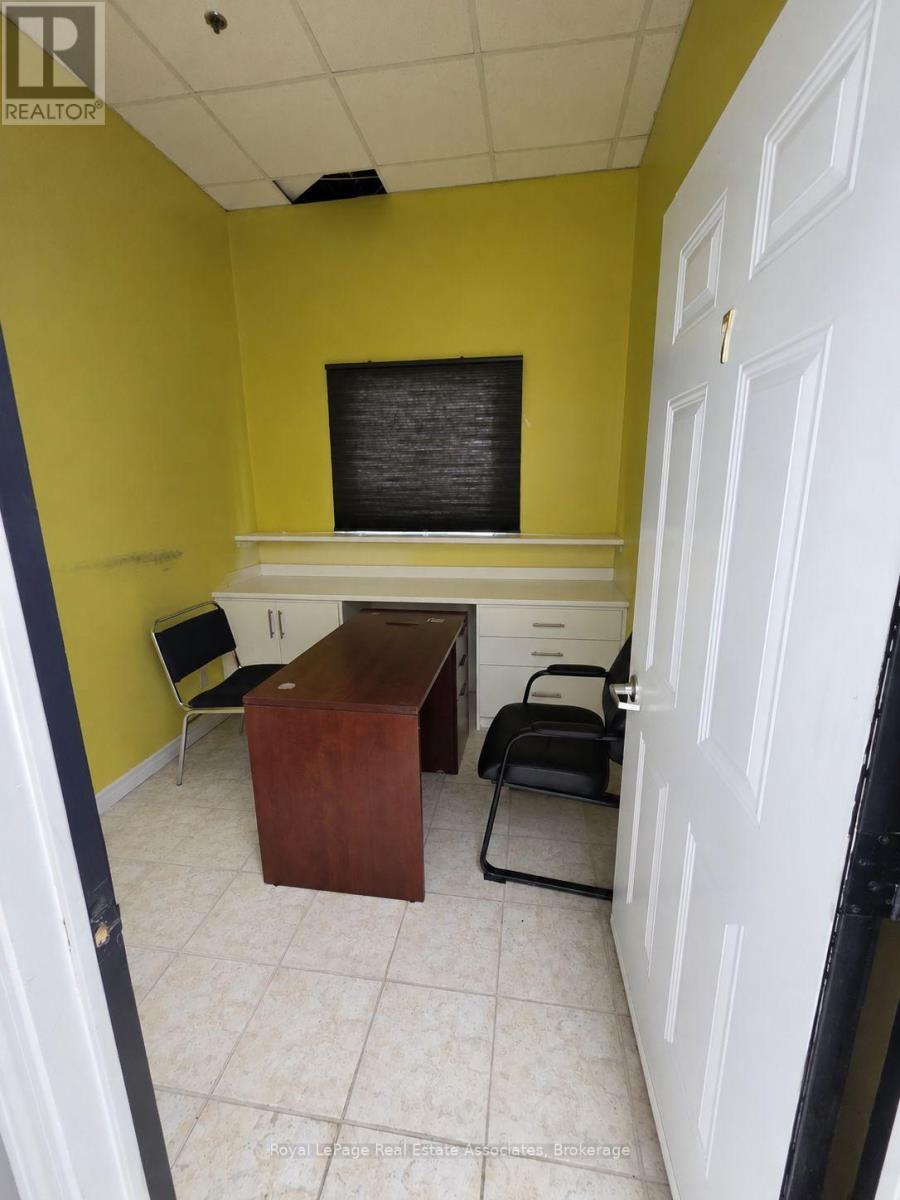 206/208 - 2260 Bovaird Drive E, Brampton, Ontario  L6R 3J5 - Photo 18 - W13742568