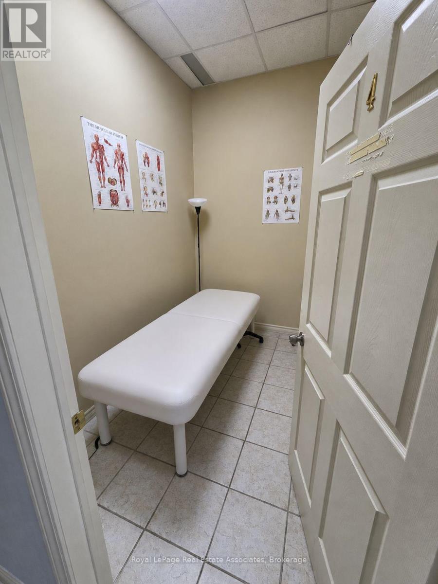206/208 - 2260 Bovaird Drive E, Brampton, Ontario  L6R 3J5 - Photo 30 - W13742568