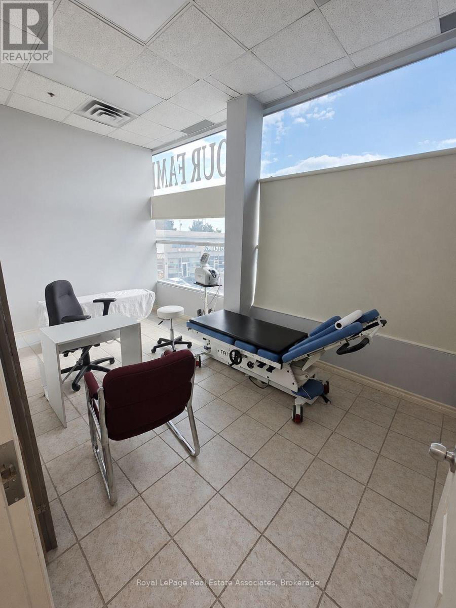 206/208 - 2260 Bovaird Drive E, Brampton, Ontario  L6R 3J5 - Photo 24 - W13742568