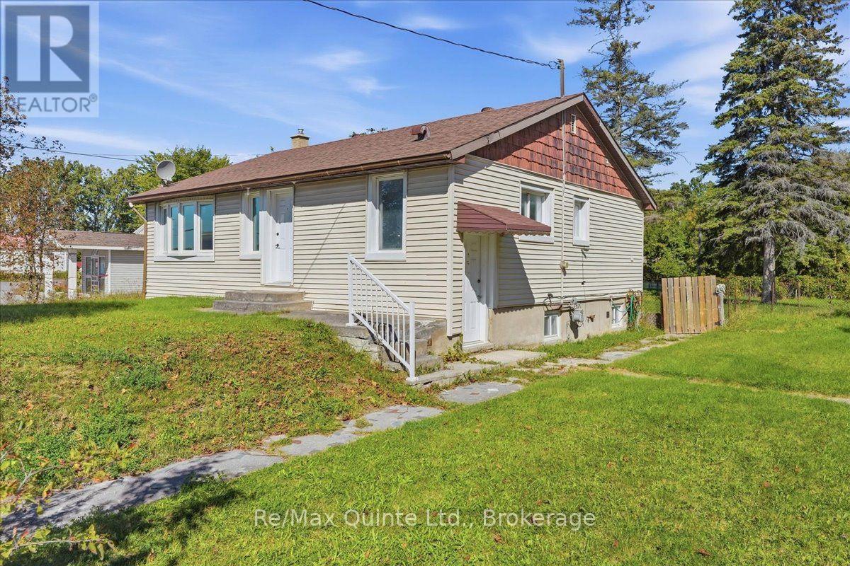 106 WHITES ROAD, Quinte West, Ontario