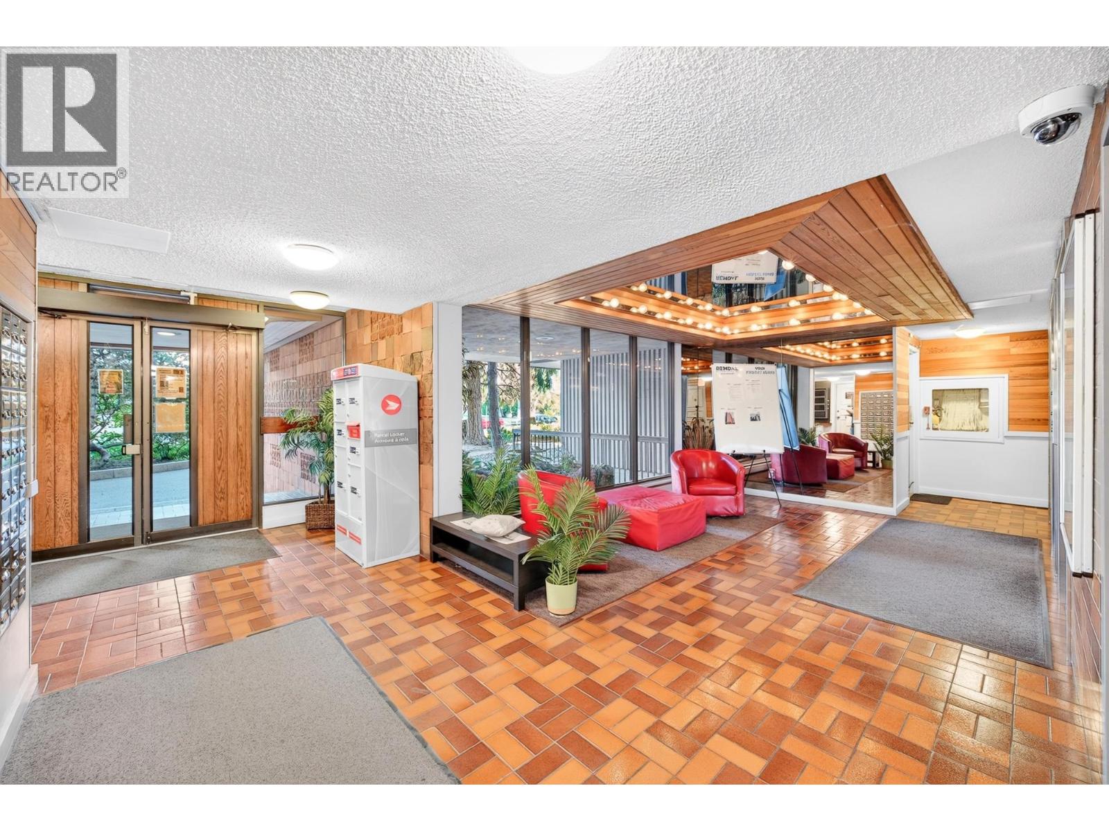 1105 6759 WILLINGDON AVENUE photo 21