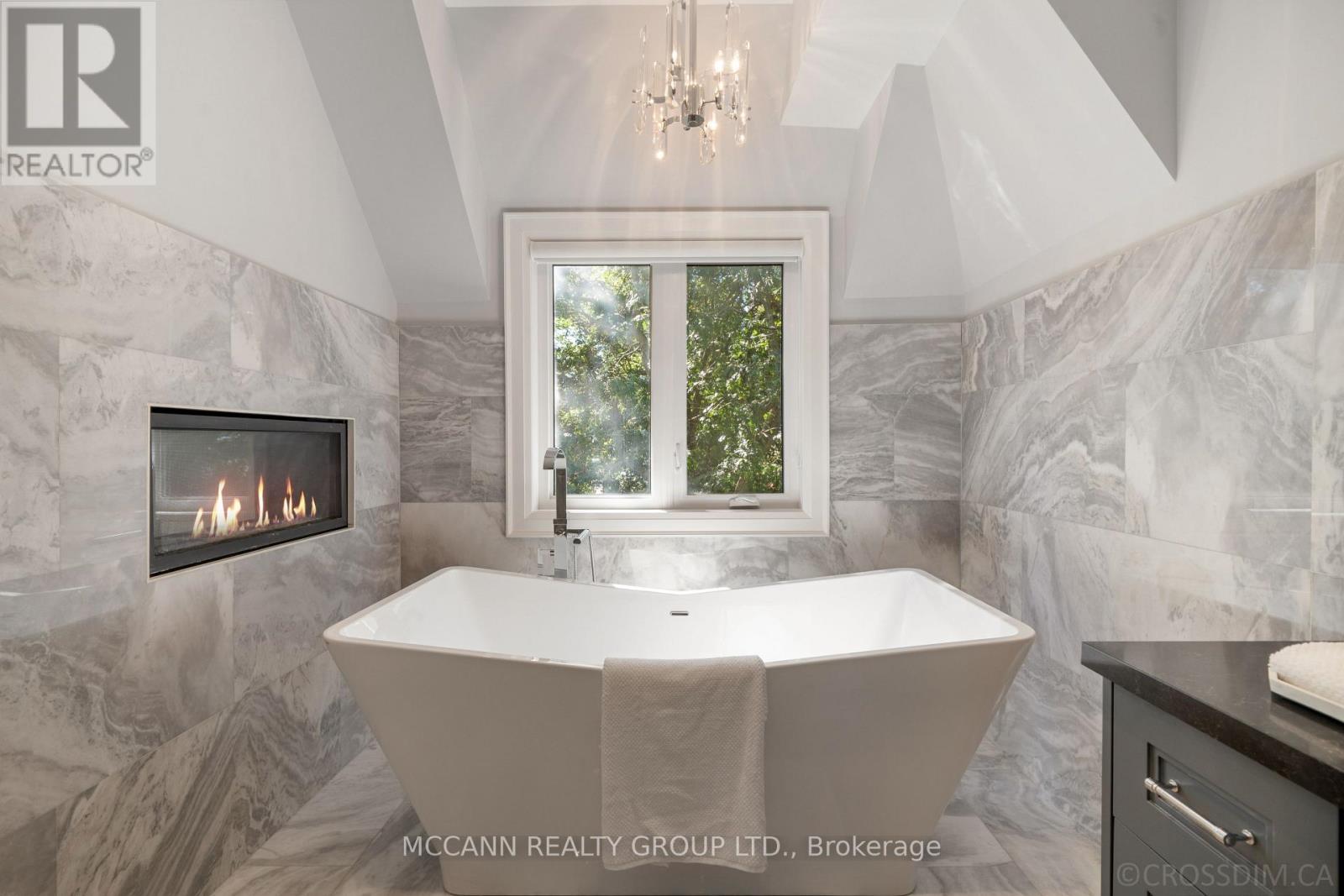15 Belsize Drive, Toronto, Ontario  M4S 1L3 - Photo 22 - C13820526