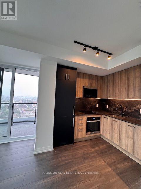 2710 - 280 Dundas Street W, Toronto, Ontario  M5T 1G2 - Photo 3 - C13820608