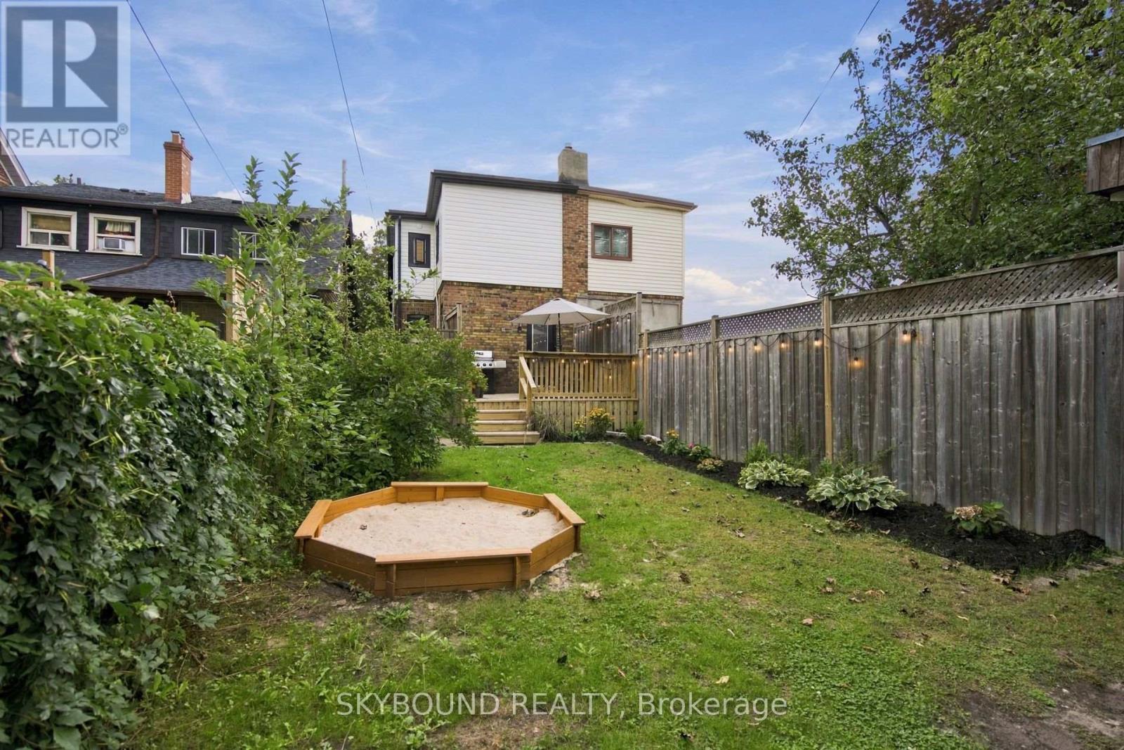 45 Westlake Avenue, Toronto, Ontario  M4C 4P7 - Photo 29 - E13820616