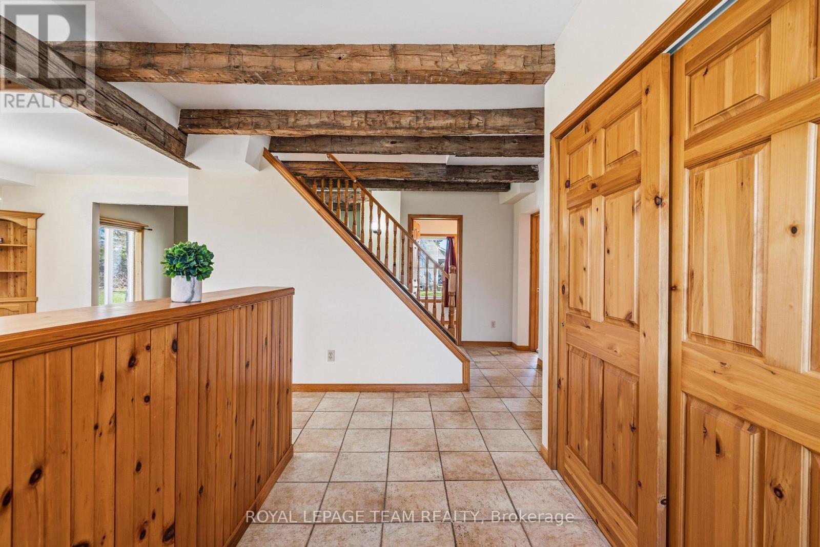 12106 Lakeshore Drive, South Dundas, Ontario  K0C 1X0 - Photo 5 - X13058378