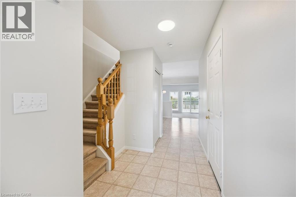 526 Thornview Place, Waterloo, Ontario  N2T 2V9 - Photo 6 - 40865289