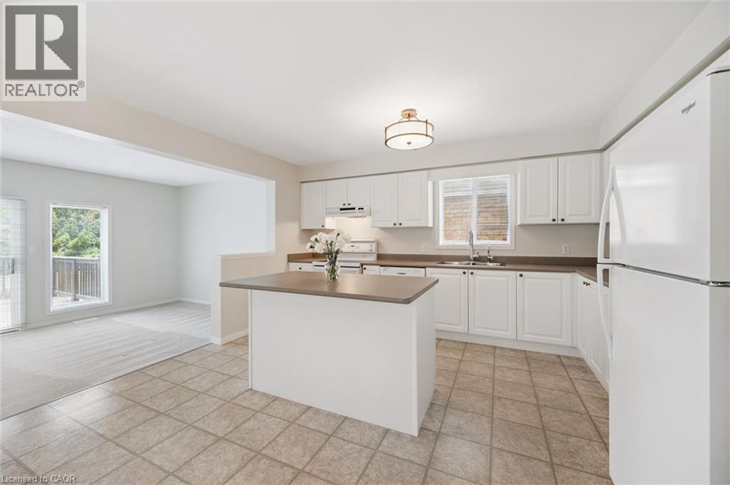 526 Thornview Place, Waterloo, Ontario  N2T 2V9 - Photo 7 - 40865289