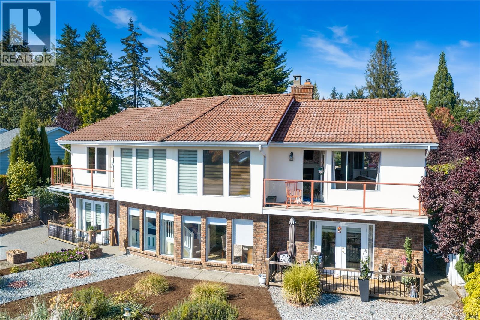 511 Panorama Pl, Parksville, British Columbia